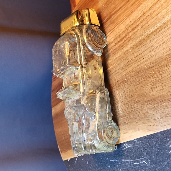 Avon 1970s Solid Gold Cadillac Leather Aftershave 6 oz Empty - Picture 1 of 4